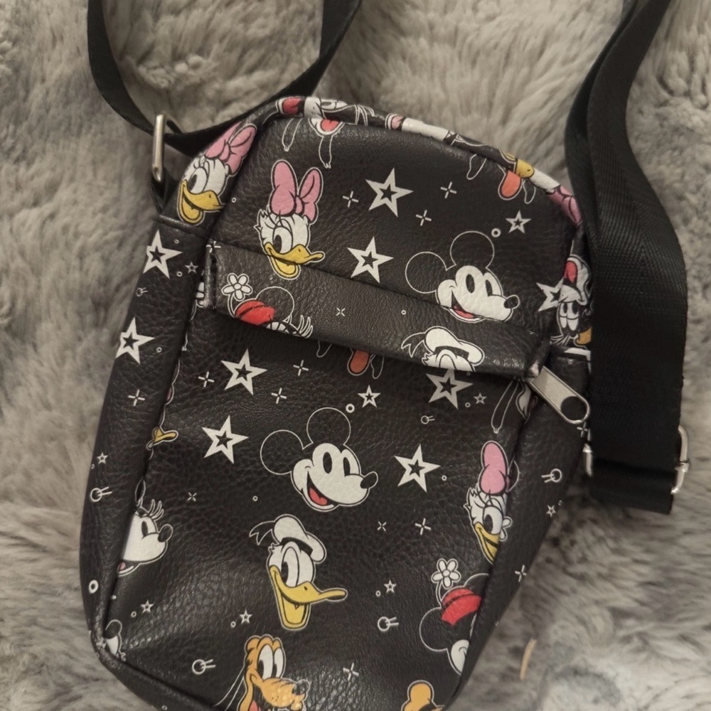 Disney the sensation 6 crossbody bag by Buckle Down